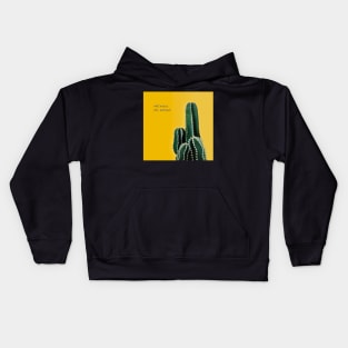 México mi amor cactus yellow background somewhere in Mexico visit mexican art Kids Hoodie